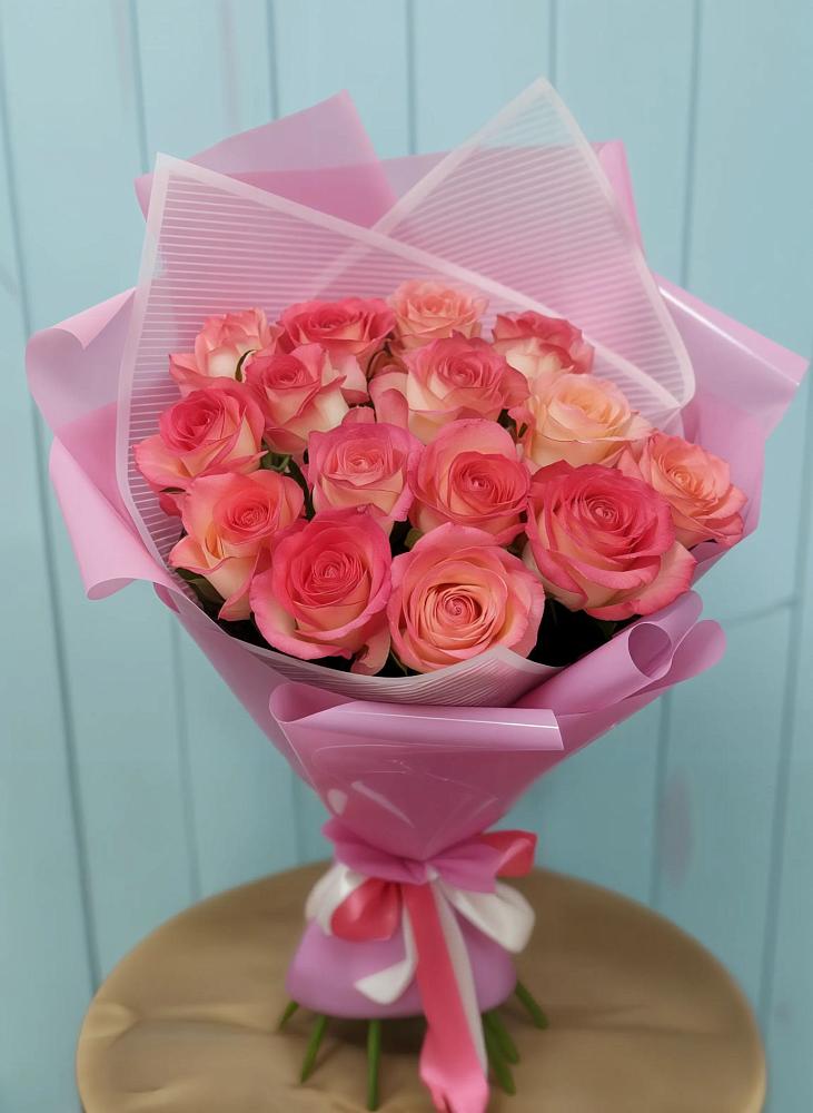 Букет 15 Розовых роз Равель в Качуге