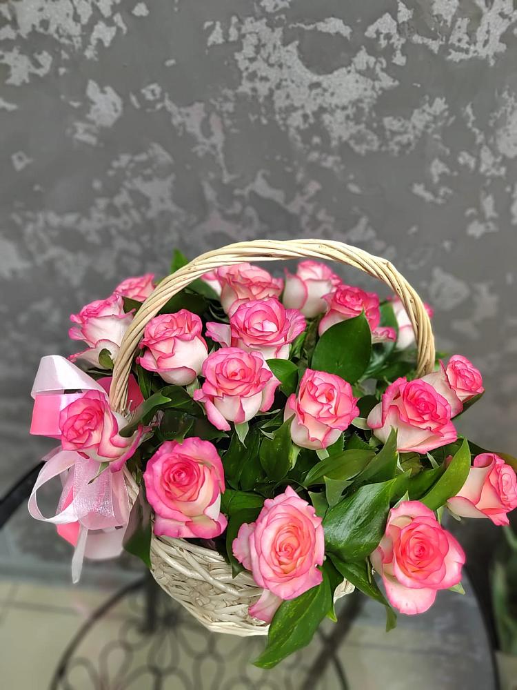 Цветочная композиция из Розы в корзине в Качуге