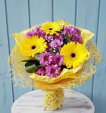 Букет цветов из:  Хризантемы и Герберы в Качуге