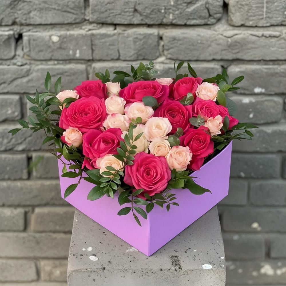 Цветочная композиция из Розы в коробке в Качуге
