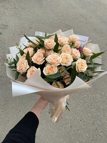Букет Кремовые розы Латте в Качуге