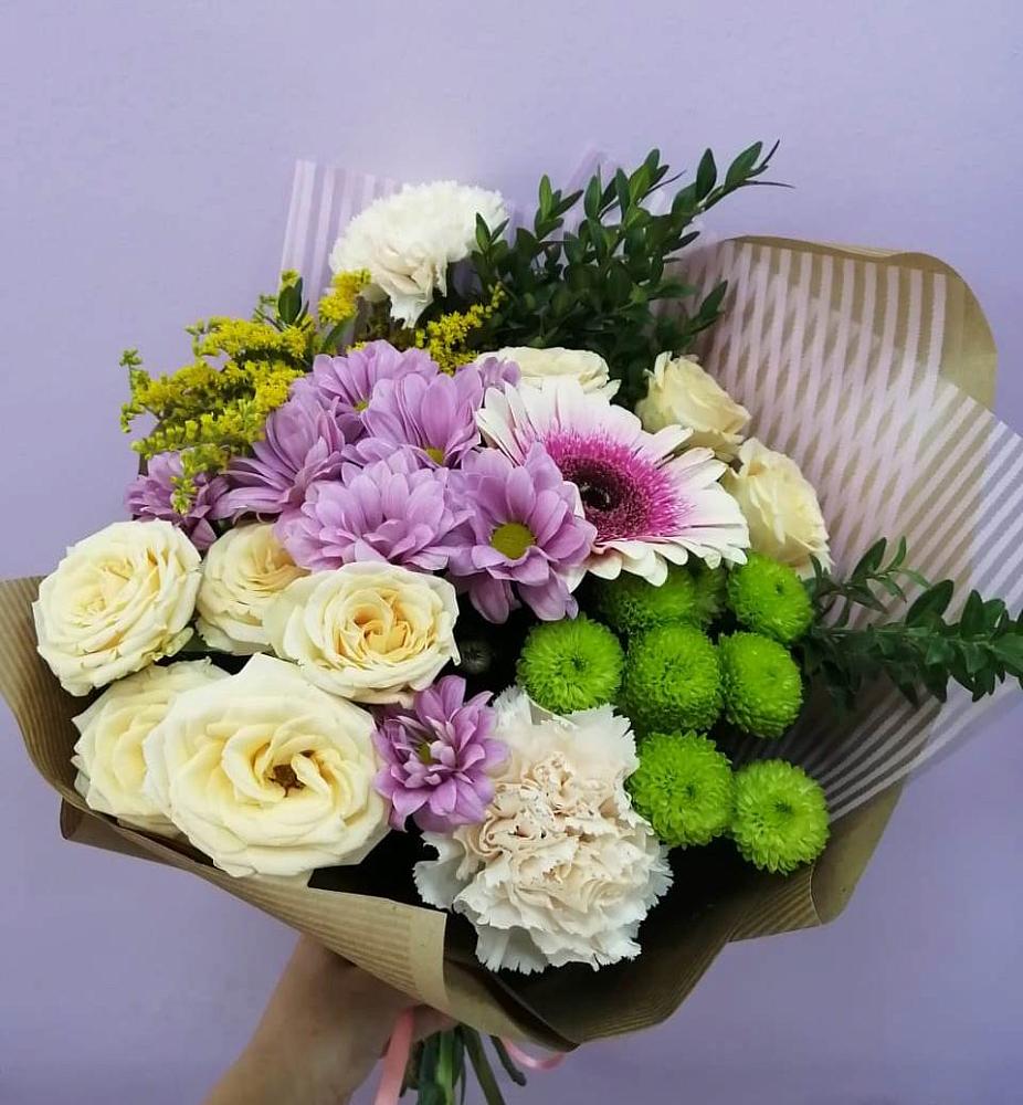 Букет цветов из: Хризантемы, Розы, Гвоздики и Герберы в Качуге